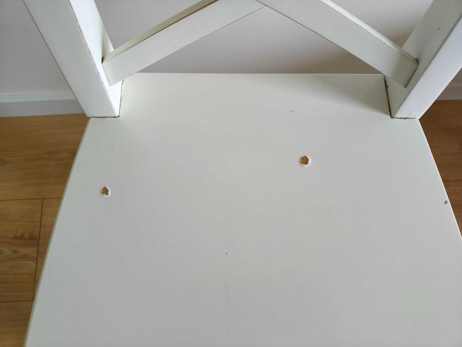 Stołek barowy z oparciem IKEA INGOLF (Biały)