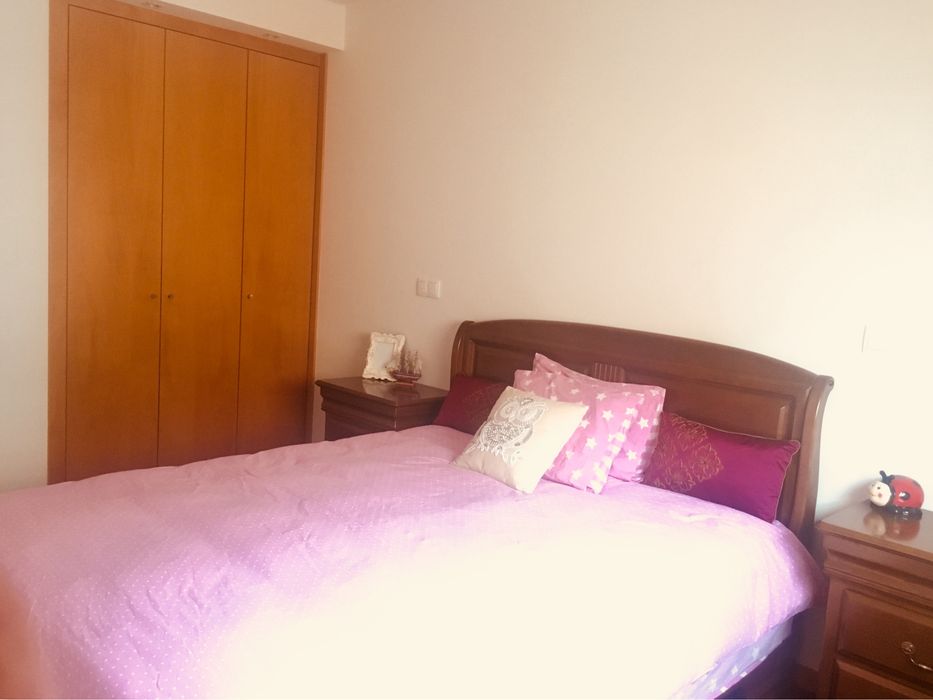 Quarto para arrendar