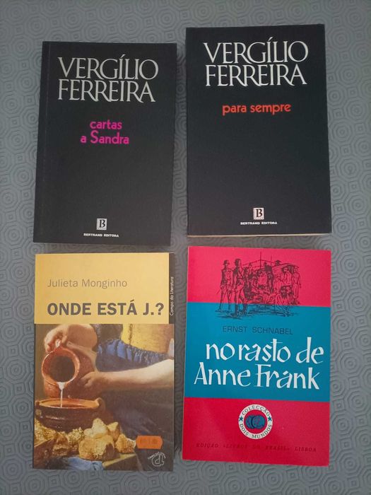 Lote de livros (romances)
