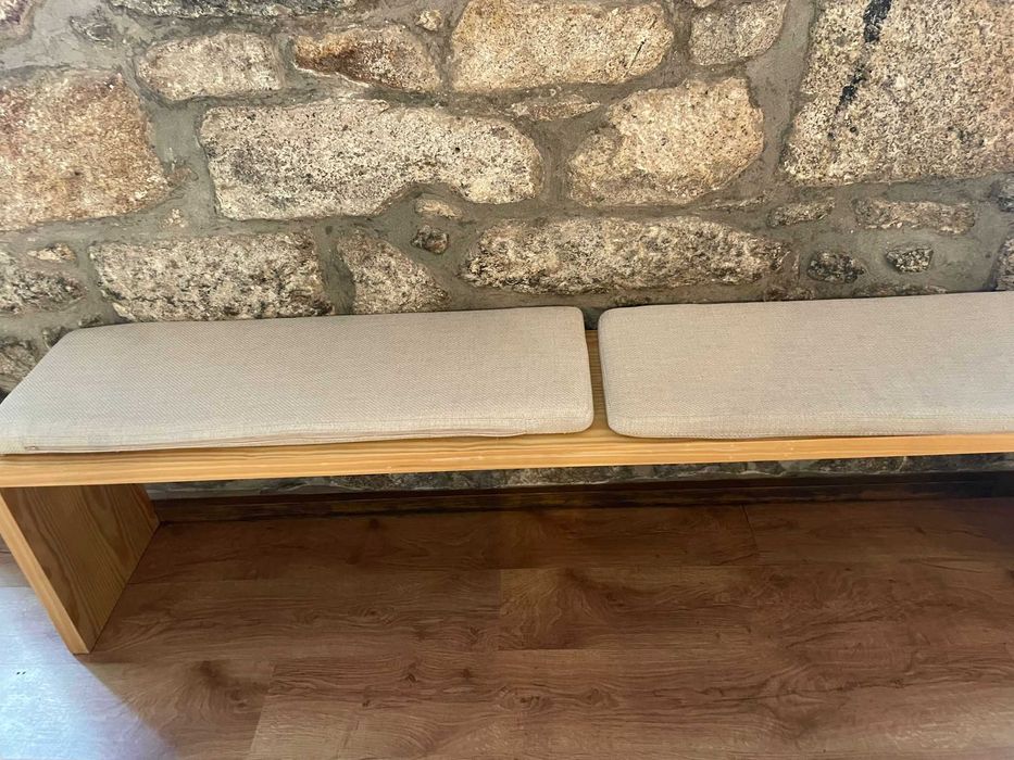 Mobília completa para café/restaurante – como nova