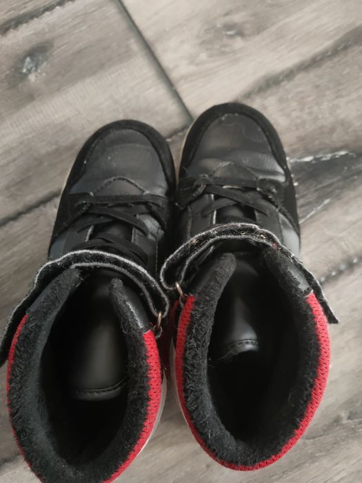 Buty  przejściowe Fila roz 34