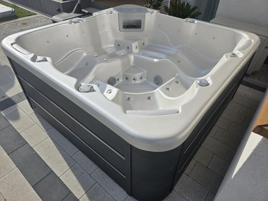 Jacuzzi ogrodowe 5-os. | 64 dysze | Balboa | LED | Raty 0% | Transport