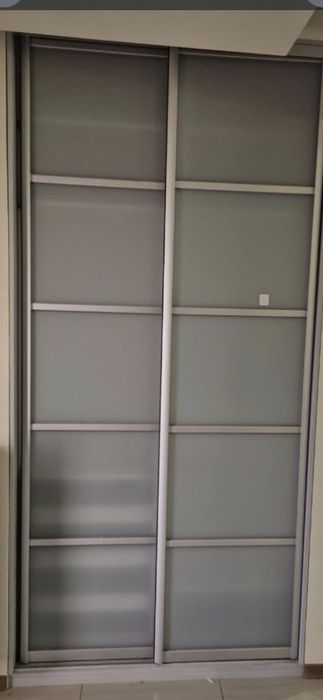 Szafa do zabudowy lub same drzwi