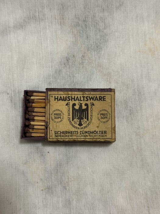 Oryginalne niemieckie zapałki kolekcjonerskie - Tschechowitz / Haushaltsware.