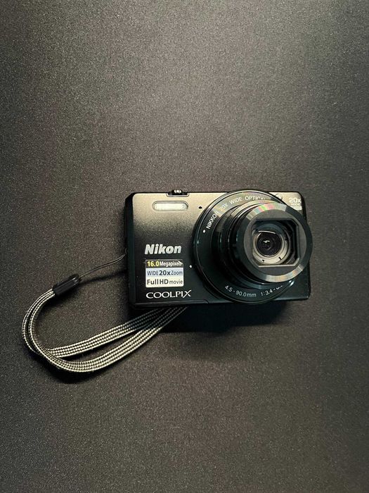 Nikon COOLPIX S7000 ジャンク品 Nikon - Nikon COOLPIX S7000 コンパクトカメラ ジャンクの通販 by