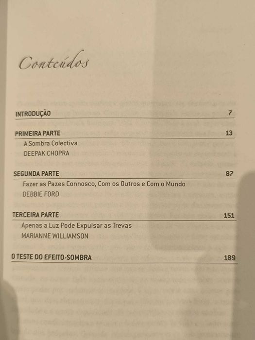 "A Luz e a Sombra" de Deepak Chopra, Debbie Ford e Marianne Williamson