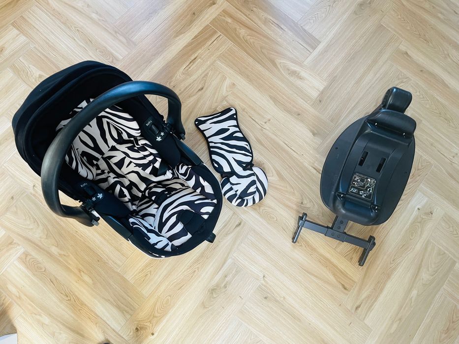 Fotelik  Kiddy Evolution Pro 2 Zebra 0-13Kg + stopa isofix