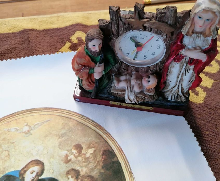 Religious Symbols and Figures, Lot for €564738327610883123