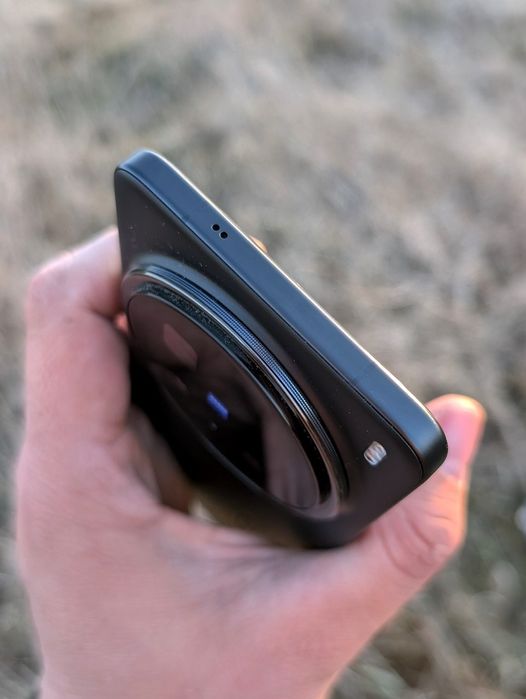 Vivo x200 pro (16/512 Гонг-конг Глобал 2 физ сим+есим из лучших камера