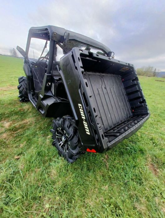 Canam defender traxter