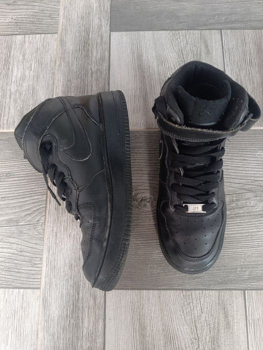 Nike air Force 1 Mid Black
