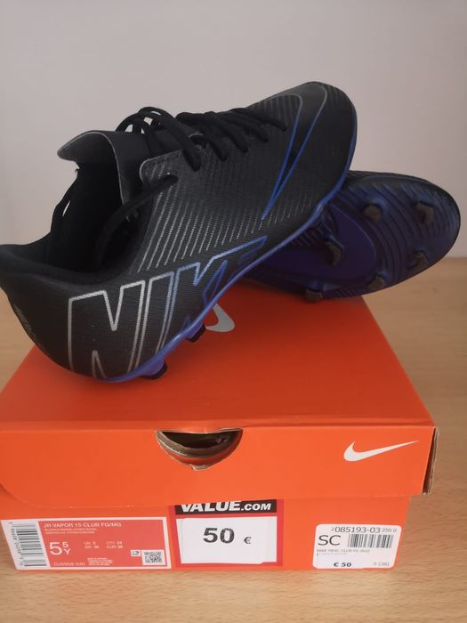 Chuteiras Nike 38