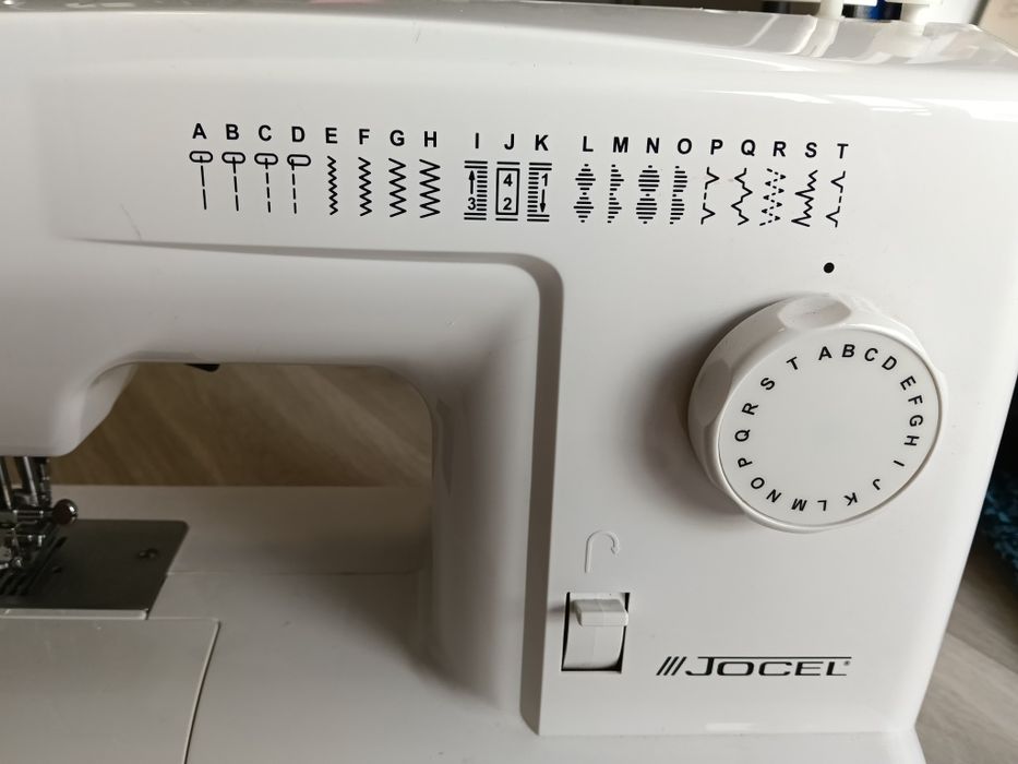 Maquina de costura JOCEL