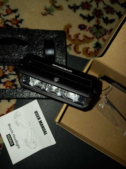 Велосипедная мощная фара (передняя) EOS610.