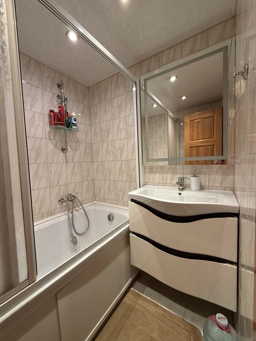 3 кімнатна квартира. Нагірна частина. 101 квт