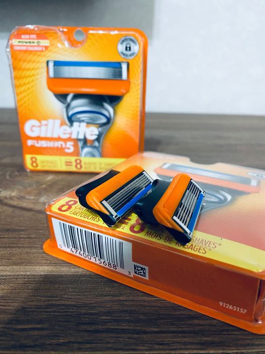 Оригінальні катриджі / леза Gillette Fusion5