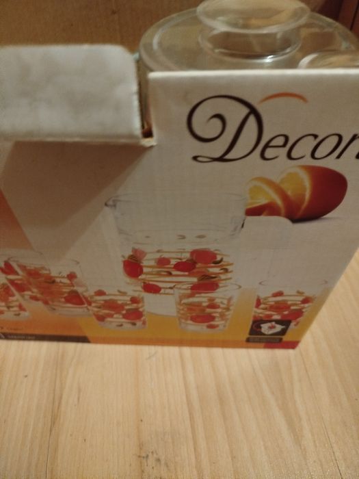 Zestaw do picia z Dzbankiem