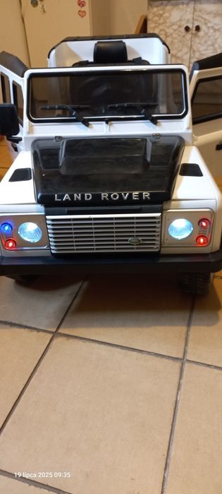 Auto elektryczne dla dzieci. Land Rover