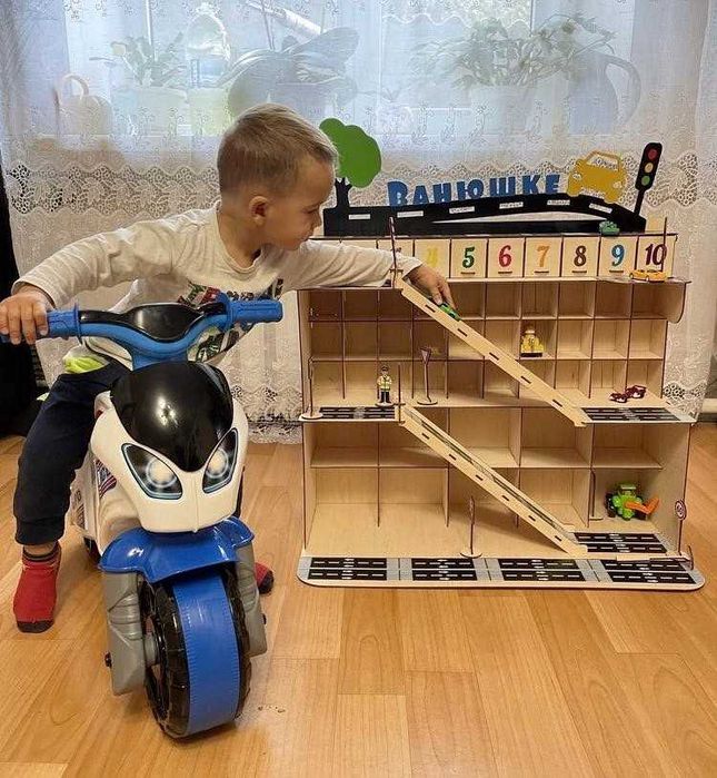 Гараж, паркінг, парковка, трек, спуск з фанери 900грн