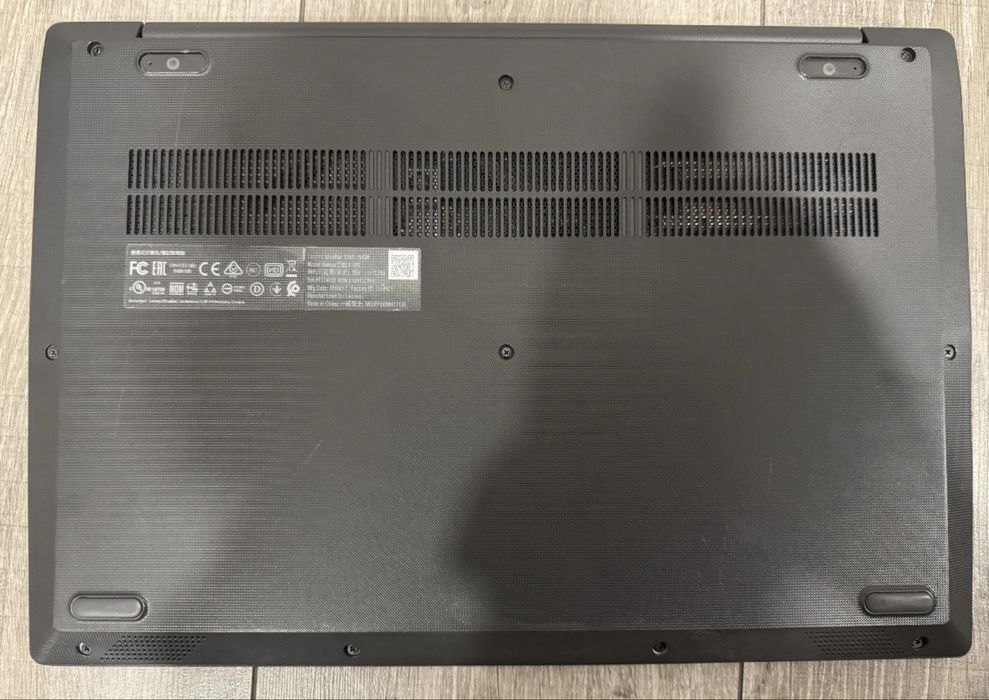 Сучасний Lenovo, 8Gb DDR4, NVMe 128Gb, хороша батарея, налаштований.
