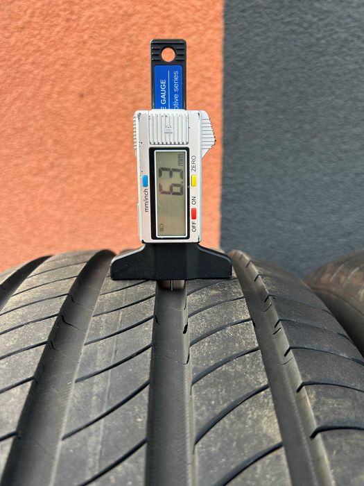 Шини 225/55 R18 102V Michelin e*primacy