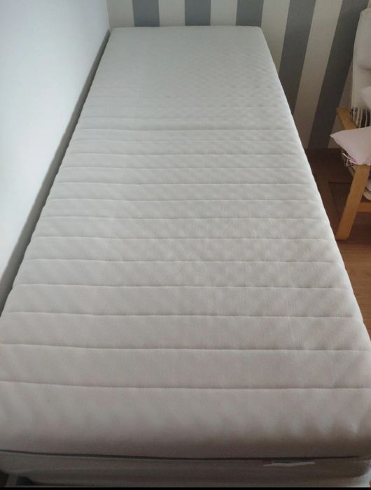 Colchão de espuma do ikea 90/200