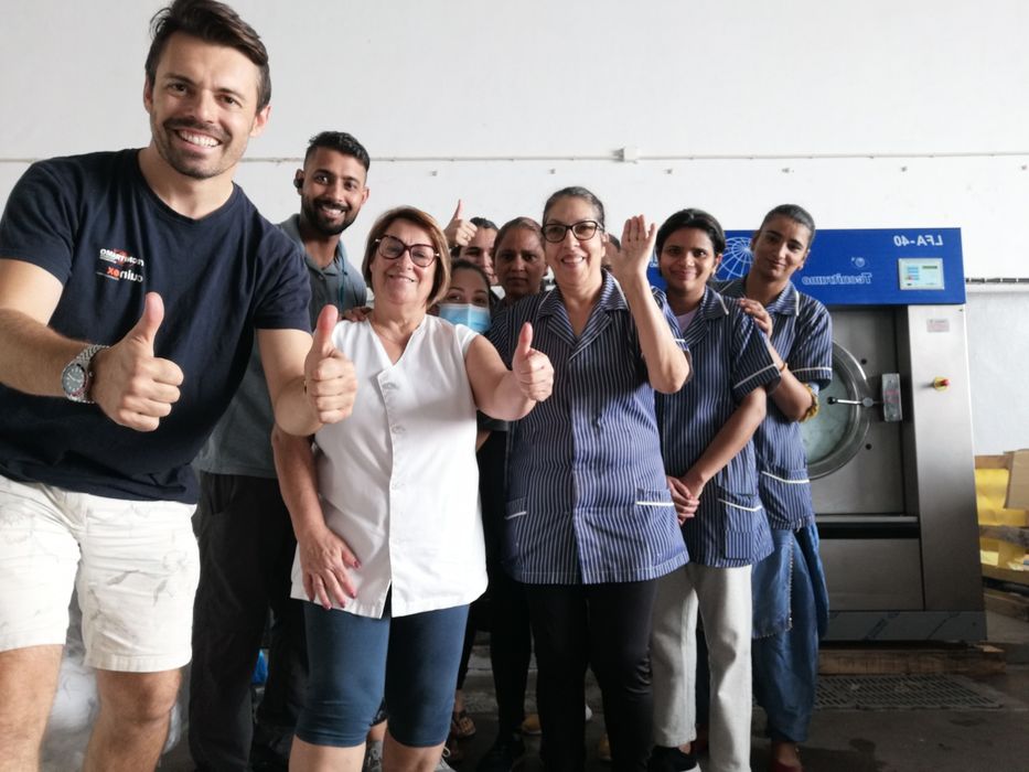 Máquina de lavar roupa industrial 40kg / self service