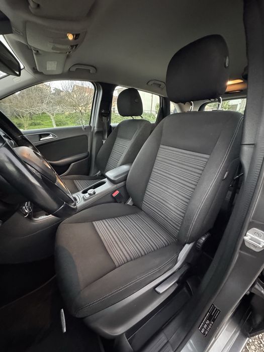 Mercedes-Benz B180d Nacional (MOTOR MERCEDES)