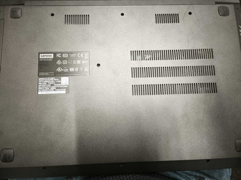 Lenovo V110-15IAP