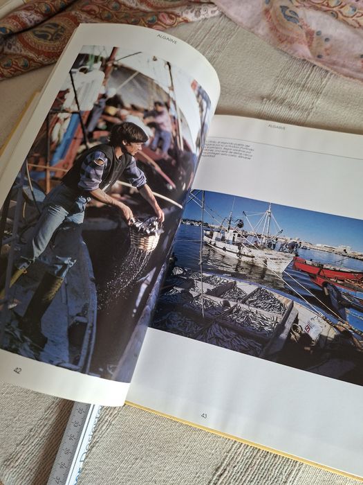 Grande livro espanhol de fotografias sobre o Algarve
