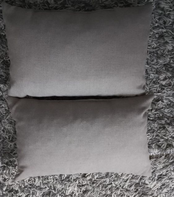 Poduszki dekoracyjne na sofę zestaw