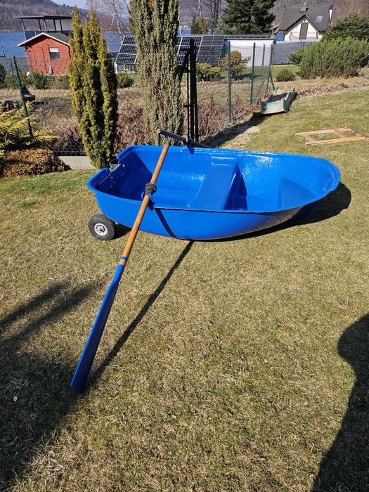 Łódkę wędkarską sprzedam