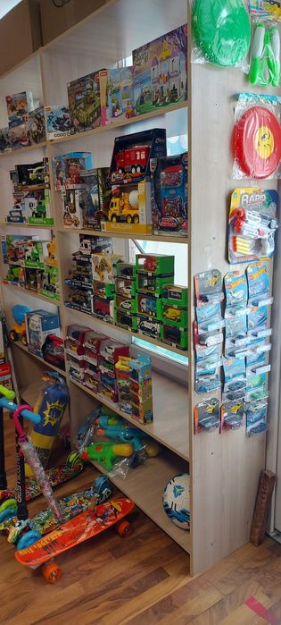 Стелажі з ДСП б/у