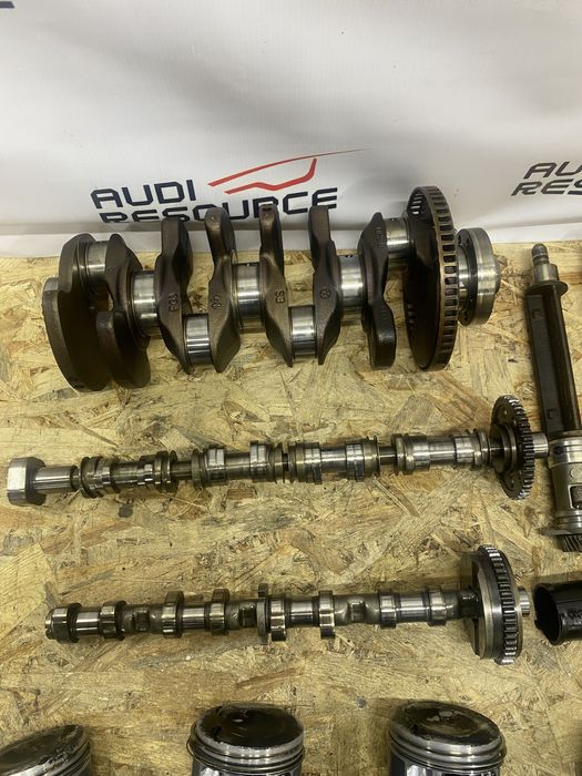 Шатун Колінвал Розпредвал балансир Audi A4 B8 A5 Q5 2.0 tfsi CAE CPM