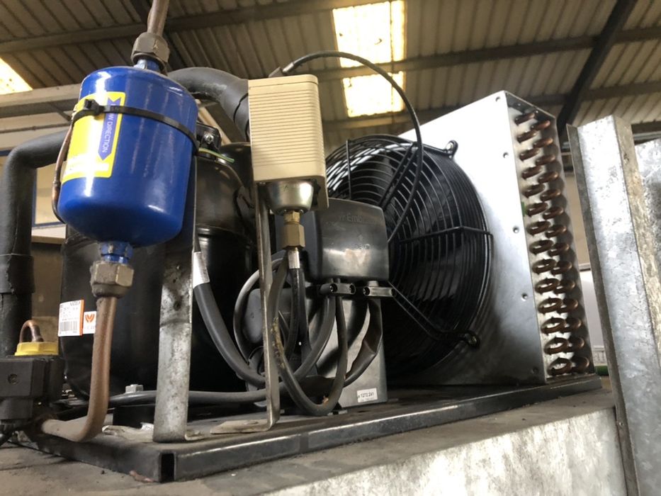 Armario / Arca Vertical inox 3 portas