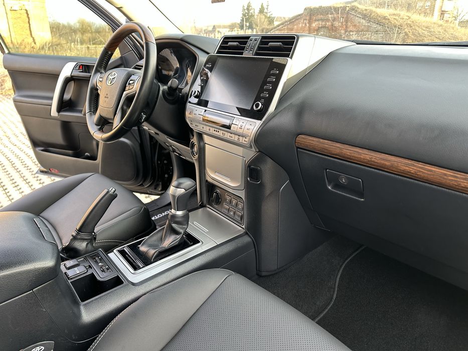 Продаж Toyota Prado