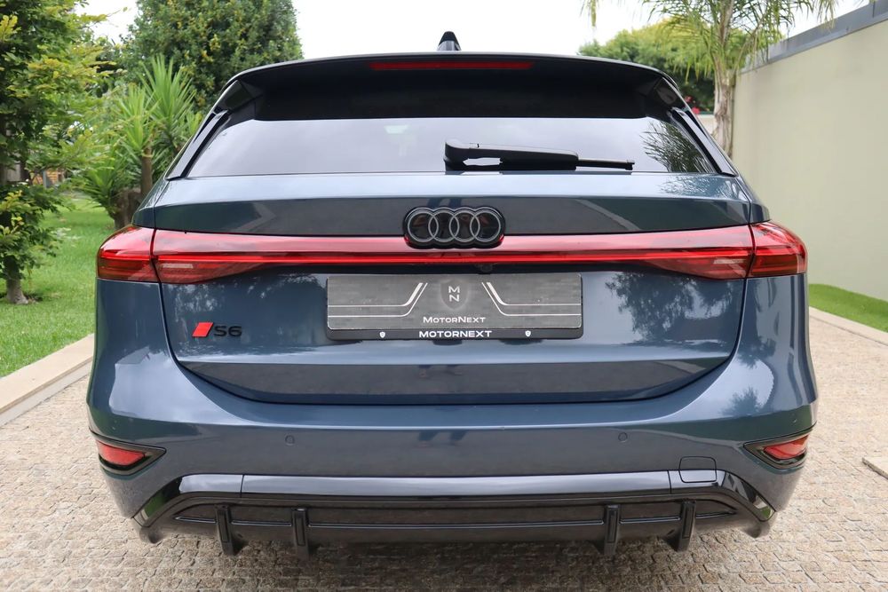 Audi S6 Avant e-tron