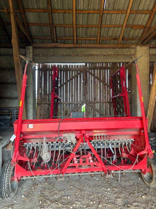 Siewnik Kverneland Accord