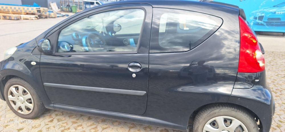 Samochód   Peugeot  107