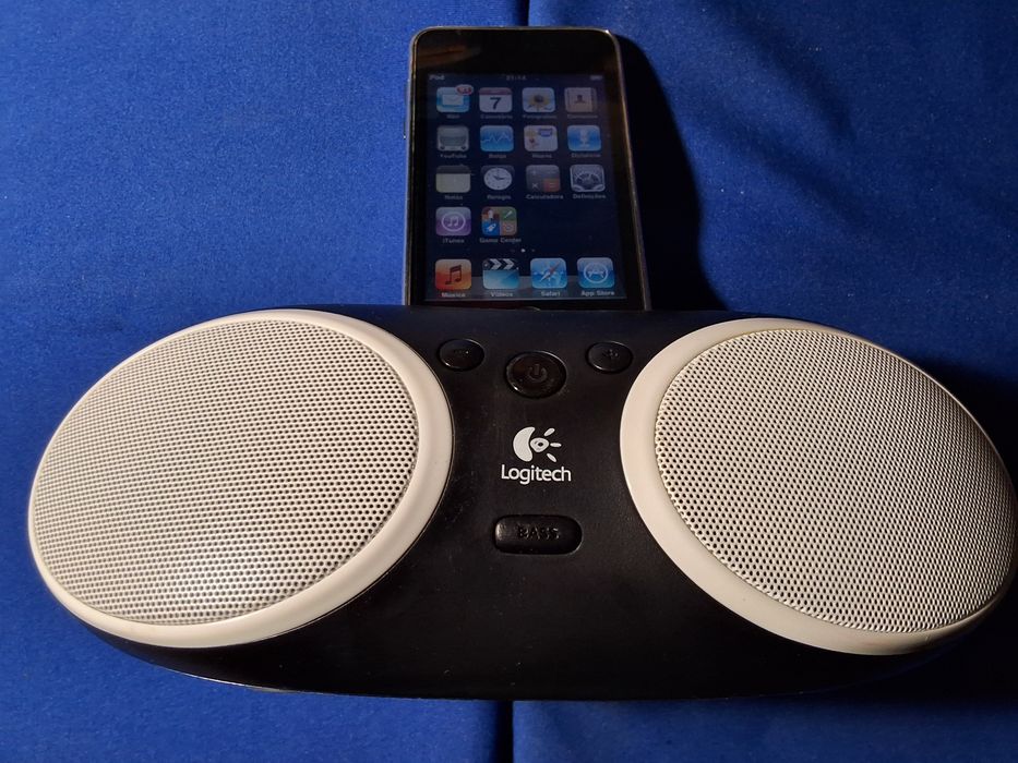 Apple iPod para ouvir musica e conexão á internet