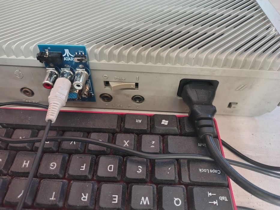 Atari 520 ste 4 mb