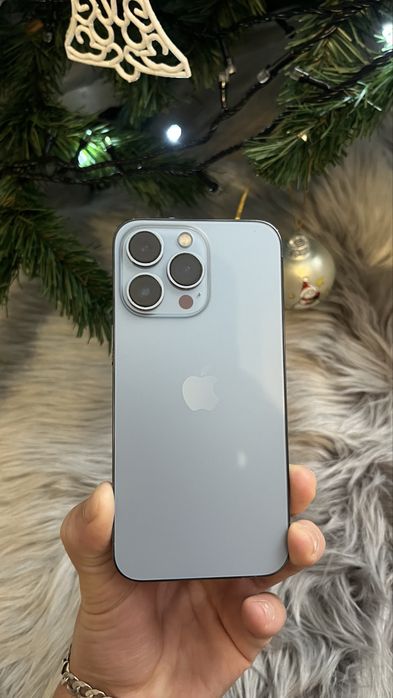 Продам айфон 13 про