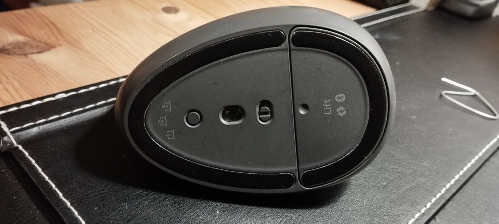Logitech Lift Vertical Mouse – Ergonómico
