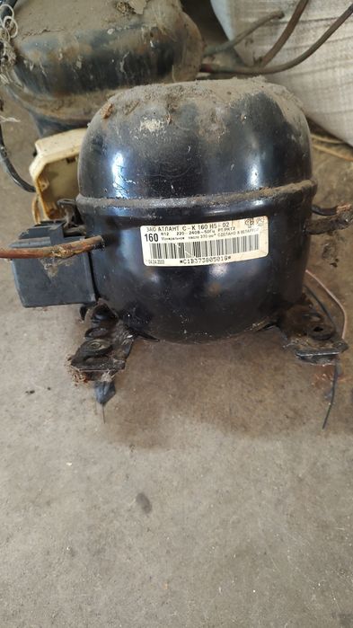 Компрессор холодильника