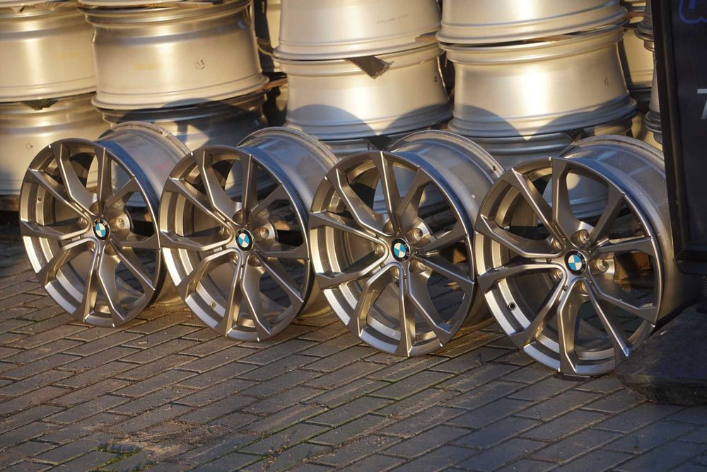 Alufelgi oryginał BMW 5x112 7,5Jx17 et30 cb66,6 piekny stan