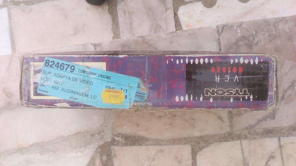 TV/Monitor and Console or Set-Top Box Mount (2 Units)64738500383747122