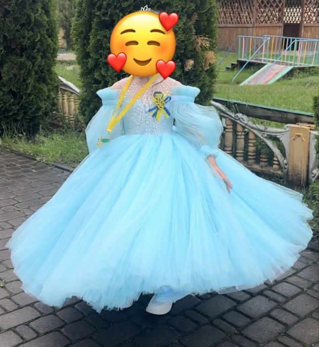 Випускна сукня в садочок