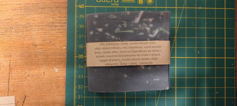 Mydła rzemieślnicze naturalne - węglowe