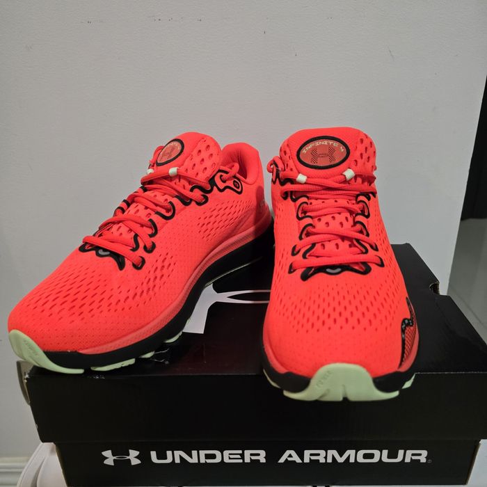 Nowe Buty Under Armour UA HOVR Infinite 4 – Rozmiar 42.5 (27 cm)