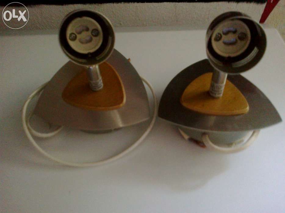 2 Apliques e foco Luz Verde